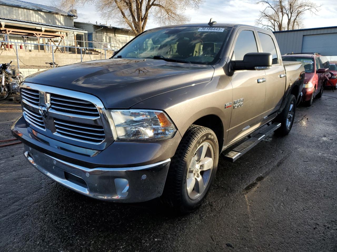 2016 RAM 1500 SLT