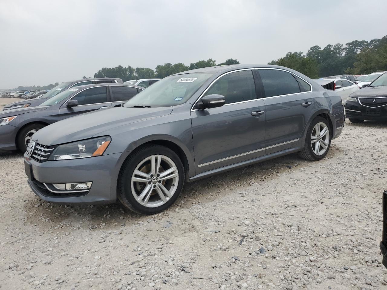 2015 VOLKSWAGEN PASSAT SEL