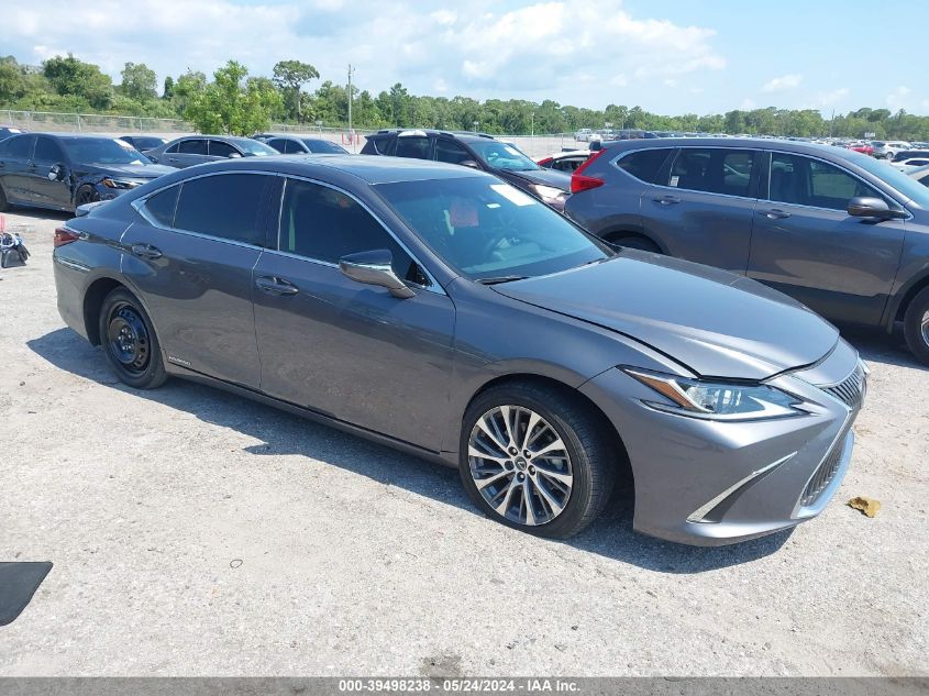 2021 LEXUS ES 300H