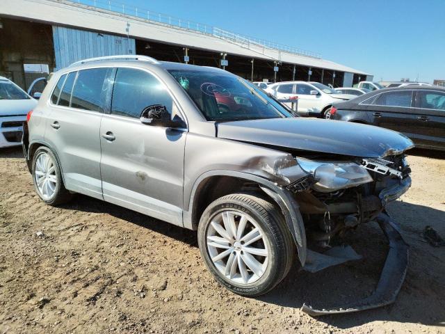 2011 VOLKSWAGEN TIGUAN S