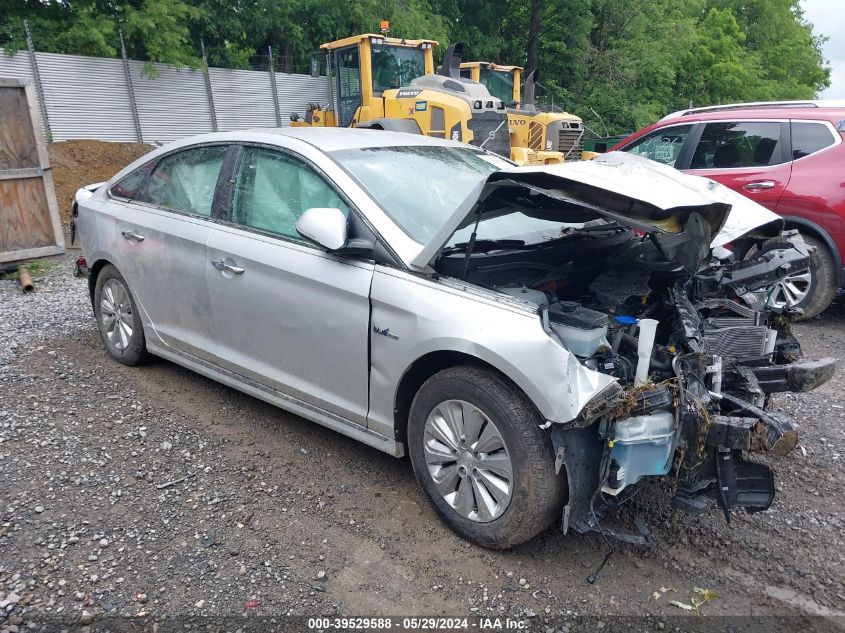 2016 HYUNDAI SONATA HYBRID SE