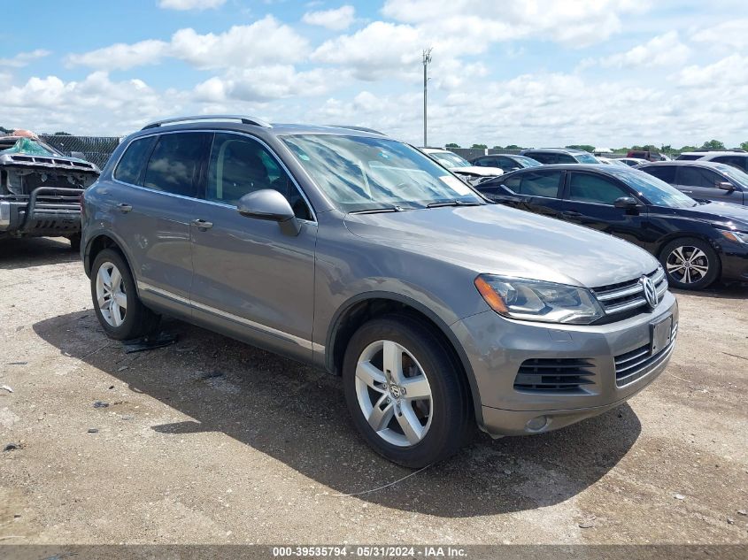 2012 VOLKSWAGEN TOUAREG VR6 LUX