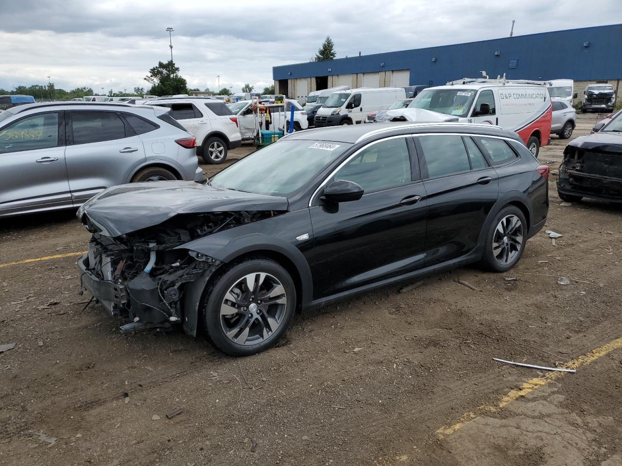 2018 BUICK REGAL TOURX ESSENCE