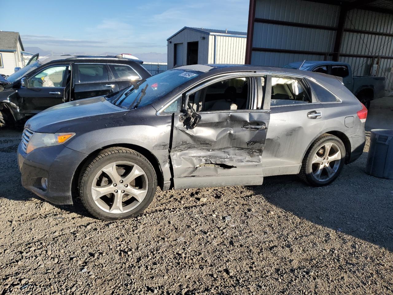 2010 TOYOTA VENZA