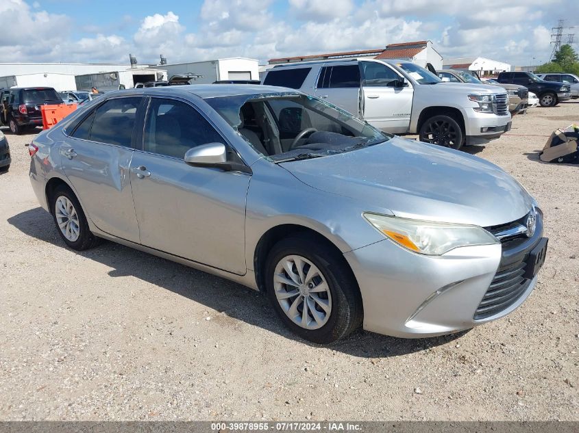 2015 TOYOTA CAMRY LE