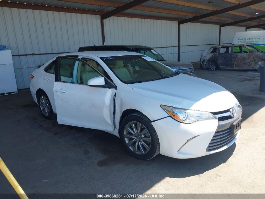 2015 TOYOTA CAMRY XLE