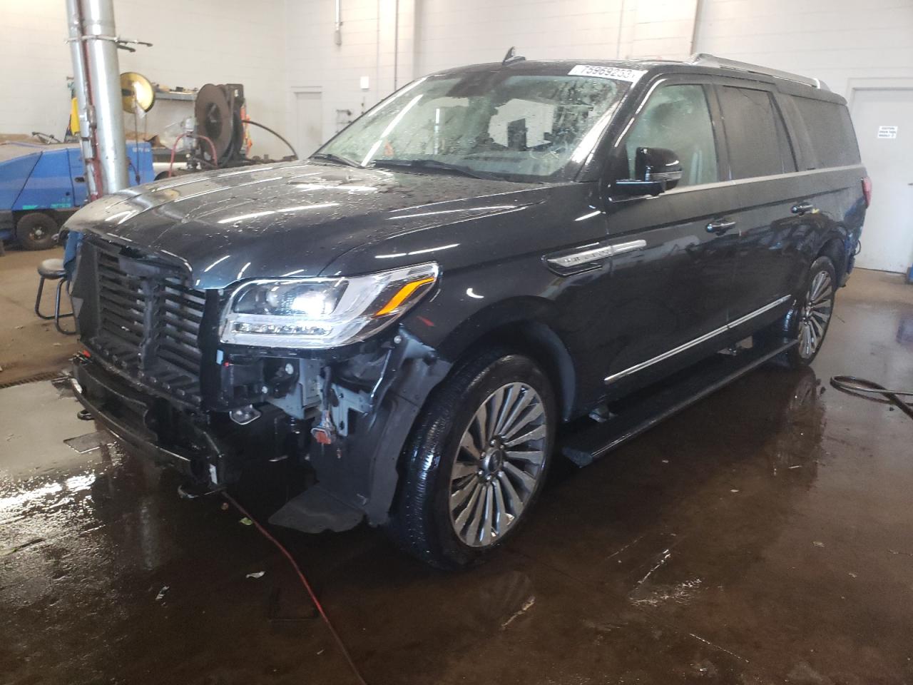 2021 LINCOLN NAVIGATOR L RESERVE