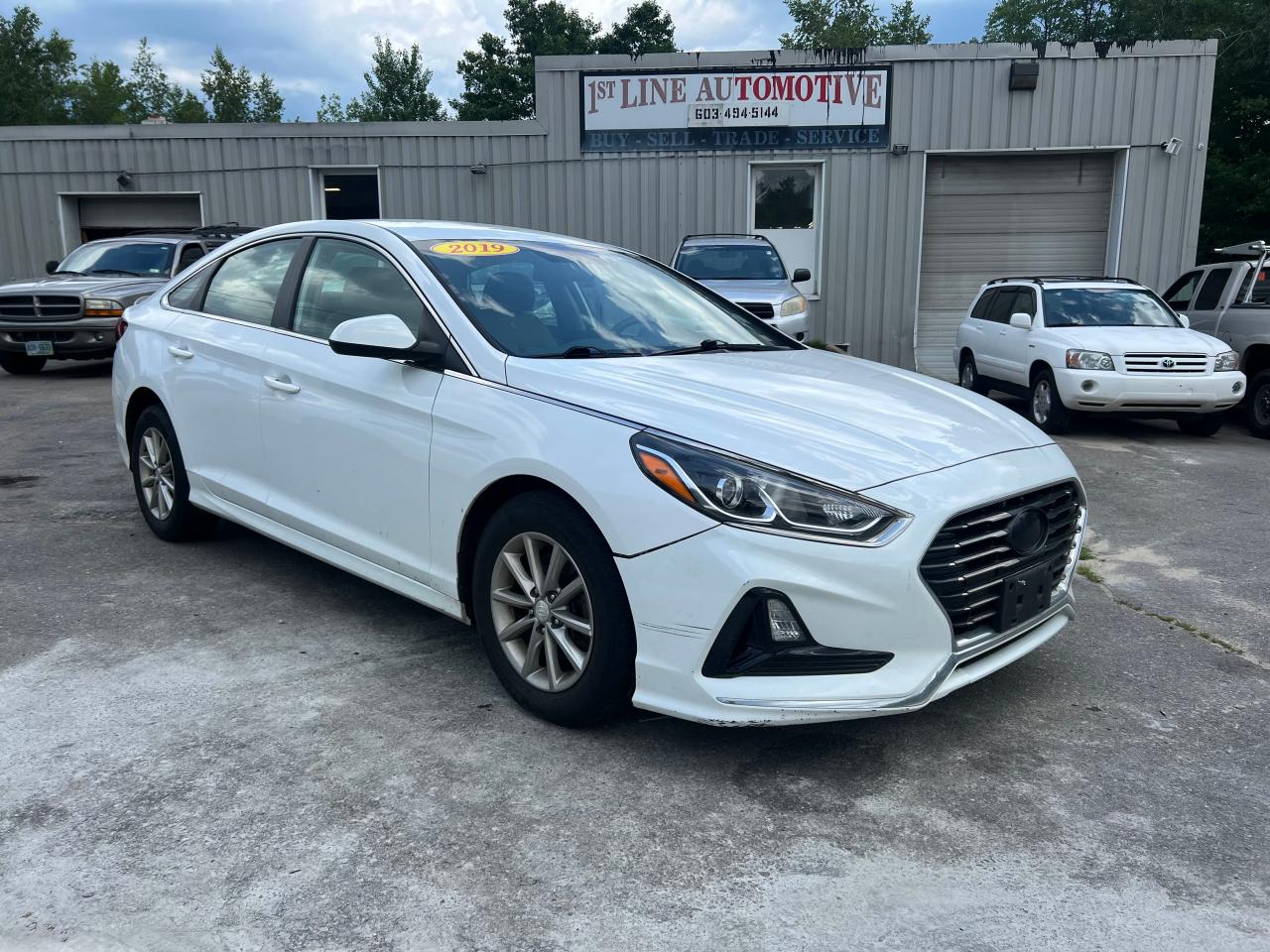 2019 HYUNDAI SONATA SE