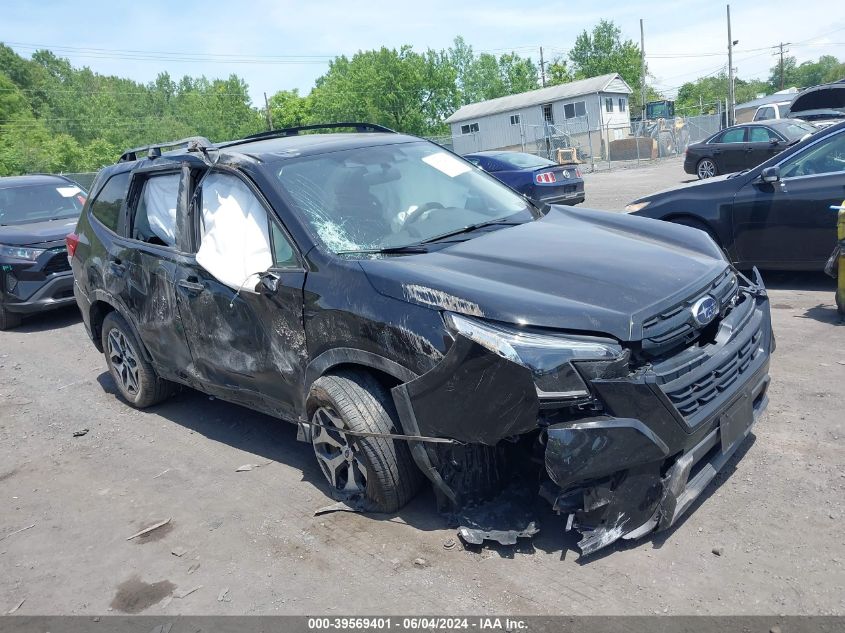 2022 SUBARU FORESTER PREMIUM