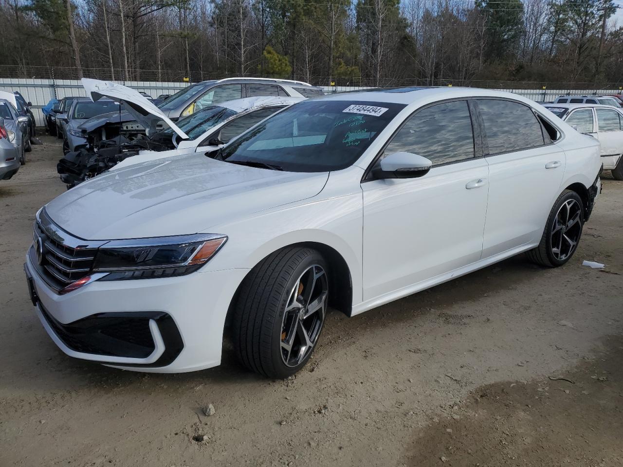 2021 VOLKSWAGEN PASSAT R-LINE