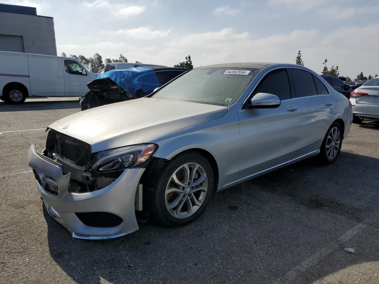 2015 MERCEDES-BENZ C 300