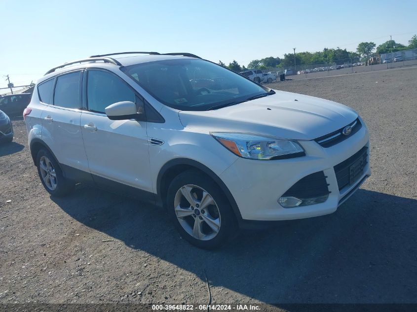 2015 FORD ESCAPE SE