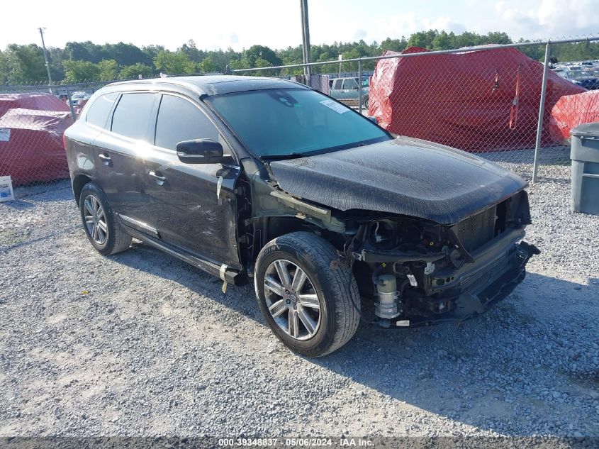 2017 VOLVO XC60 T5 INSCRIPTION