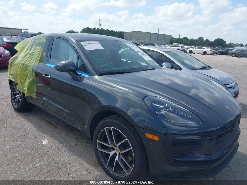 2024 PORSCHE MACAN T