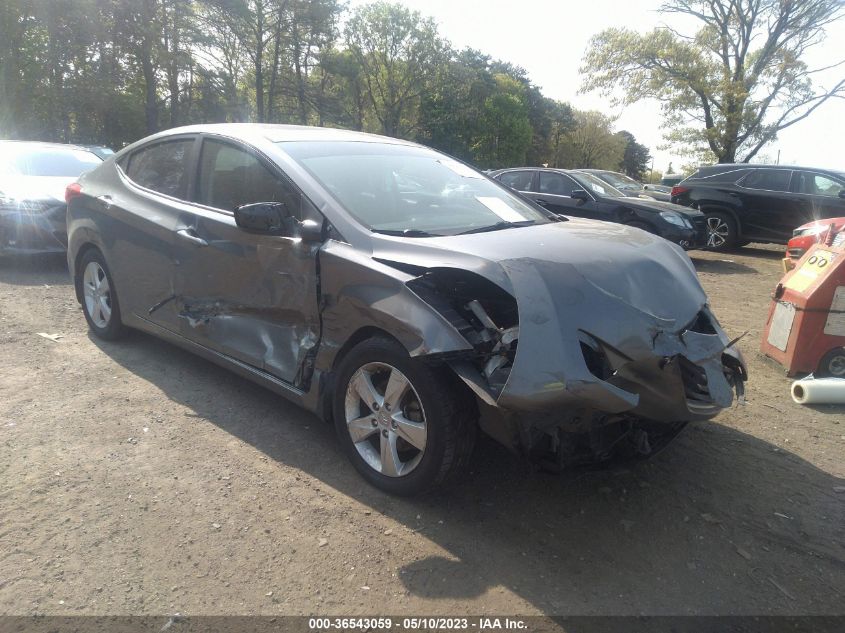 2013 HYUNDAI ELANTRA GLS