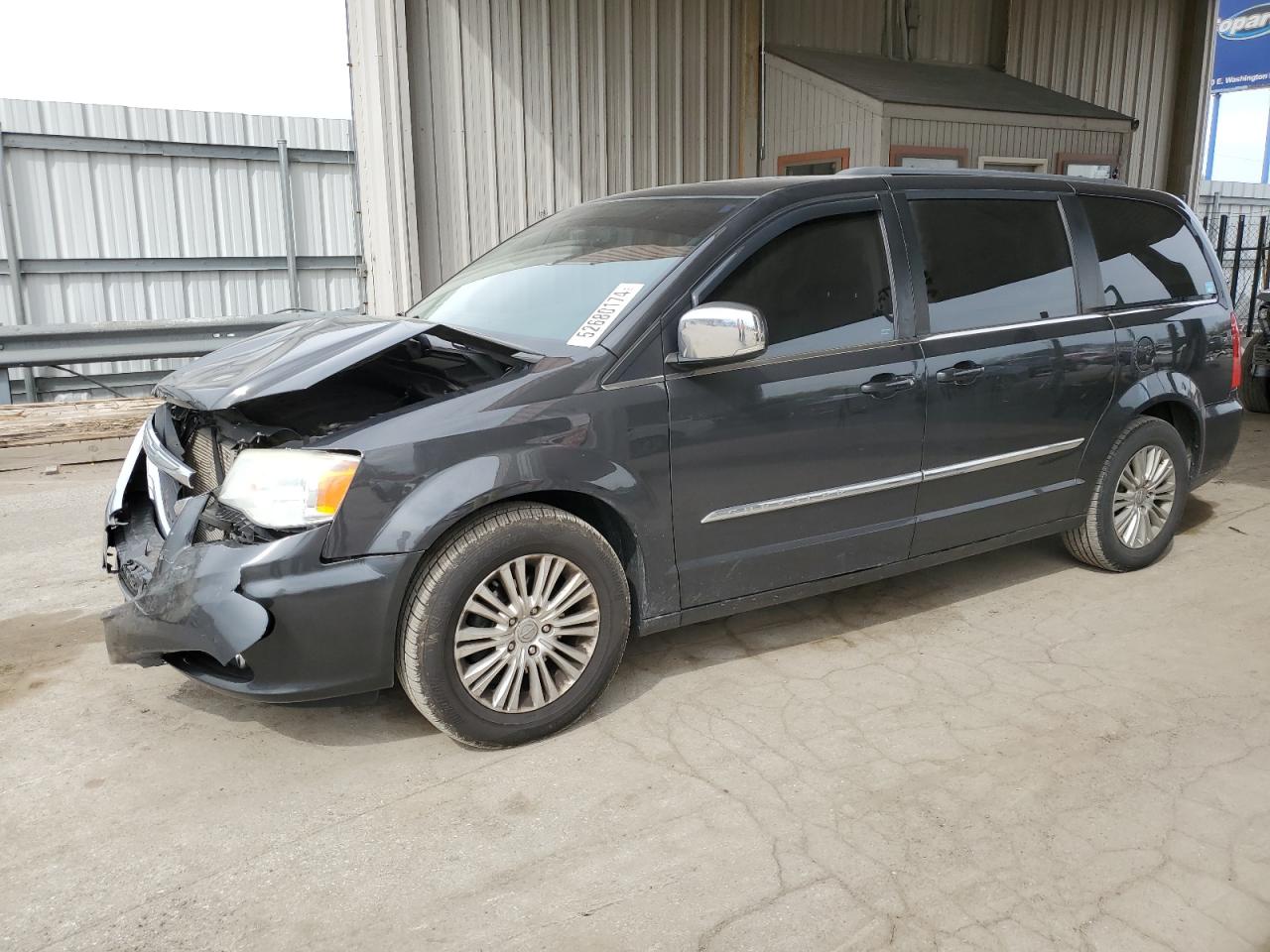 2011 CHRYSLER TOWN & COUNTRY TOURING L