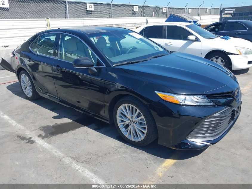 2018 TOYOTA CAMRY XLE