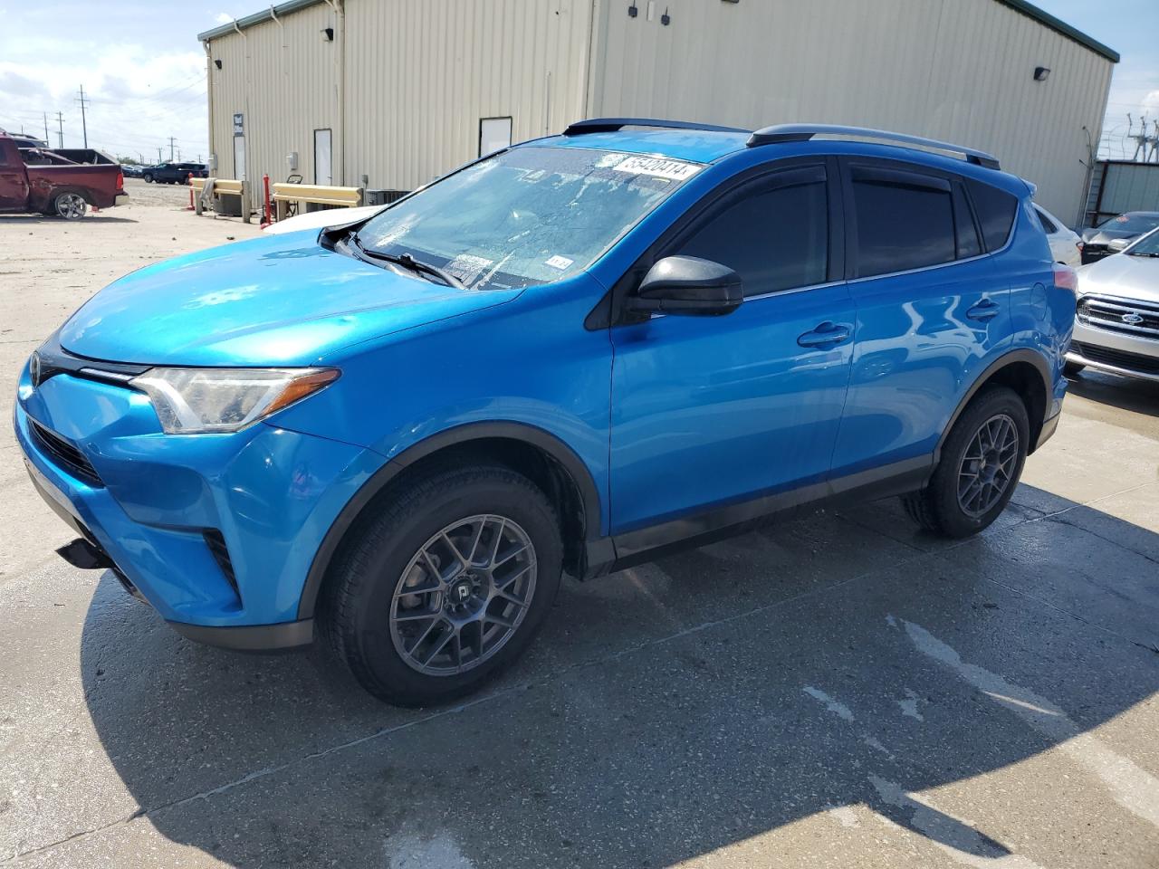 2018 TOYOTA RAV4 LE