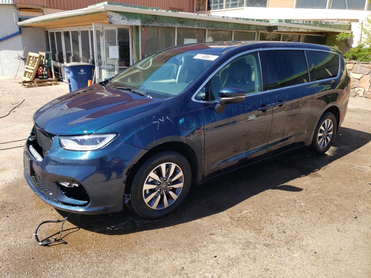 2023 CHRYSLER PACIFICA HYBRID TOURING L