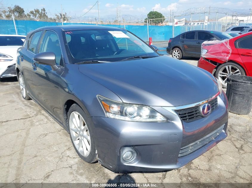 2013 LEXUS CT 200H