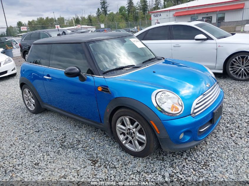 2011 MINI COOPER