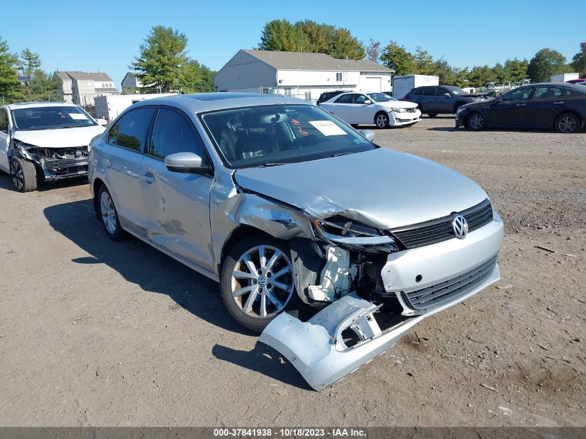 2012 VOLKSWAGEN JETTA 2.5L SE