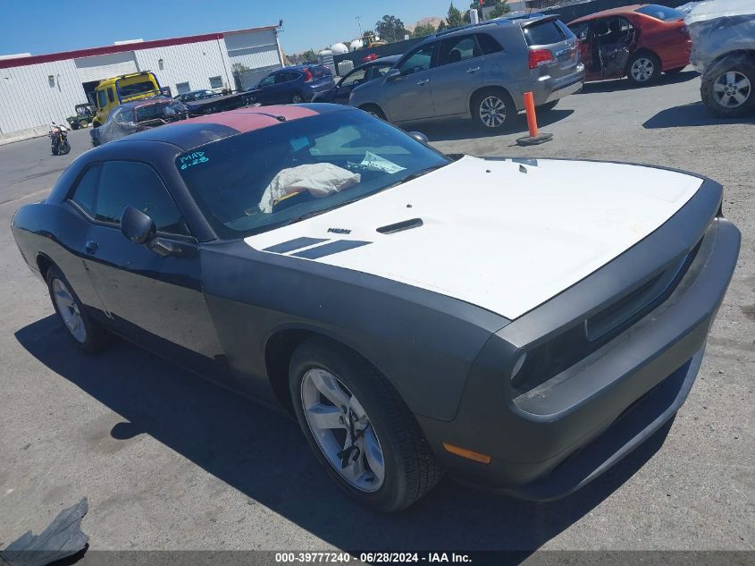 2013 DODGE CHALLENGER SXT