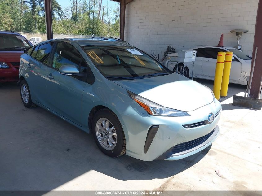 2022 TOYOTA PRIUS LE