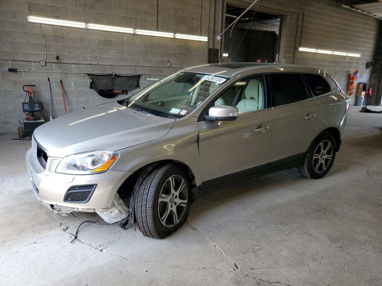 2013 VOLVO XC60 T6