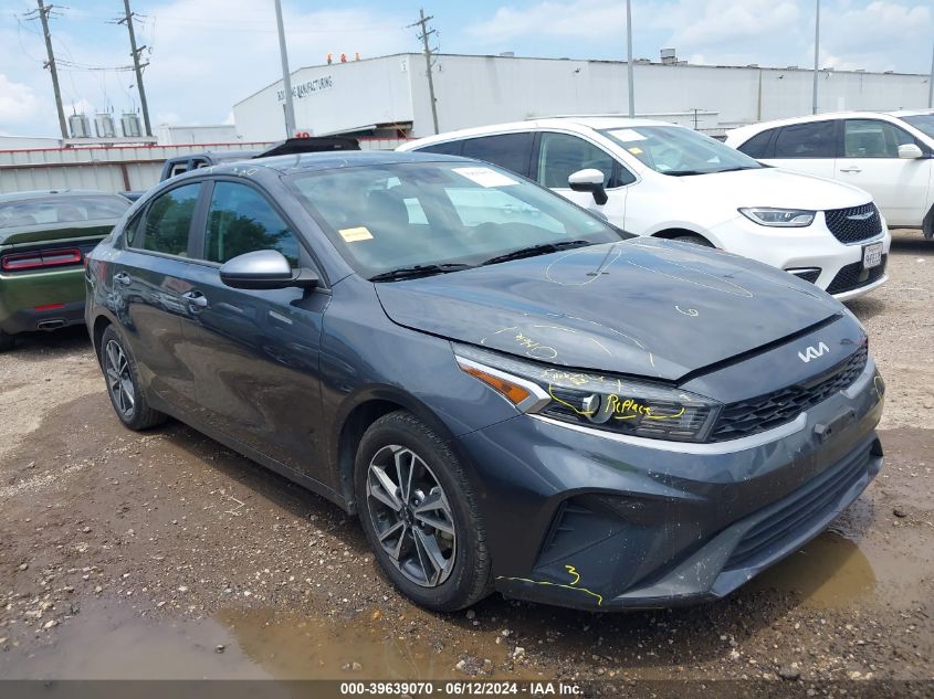 2022 KIA FORTE LXS