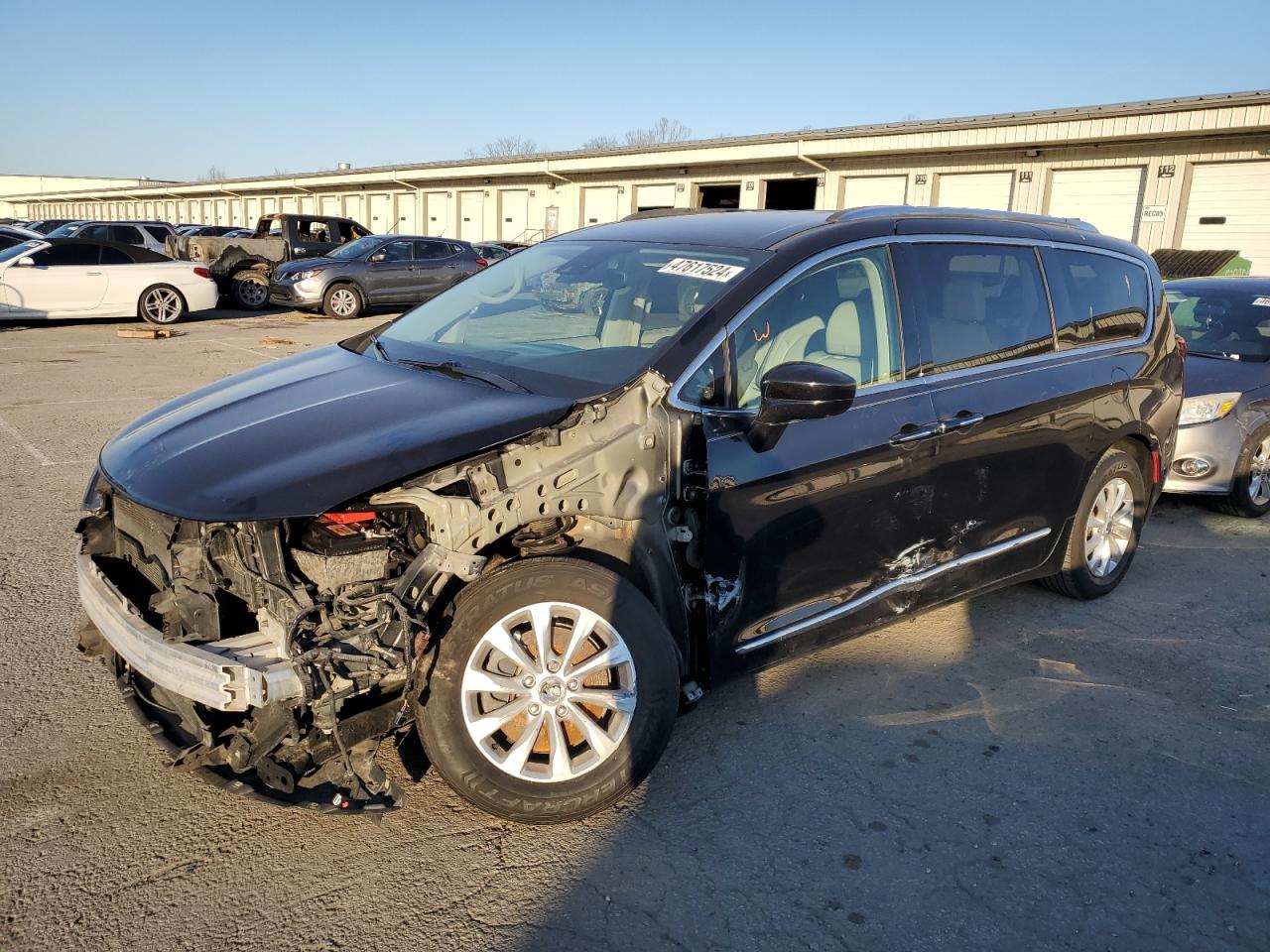 2018 CHRYSLER PACIFICA TOURING L