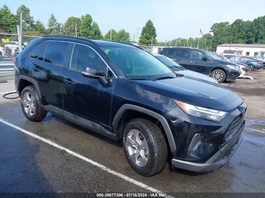 2023 TOYOTA RAV4 HYBRID XLE