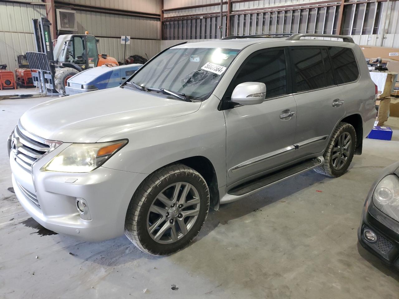 2013 LEXUS LX 570