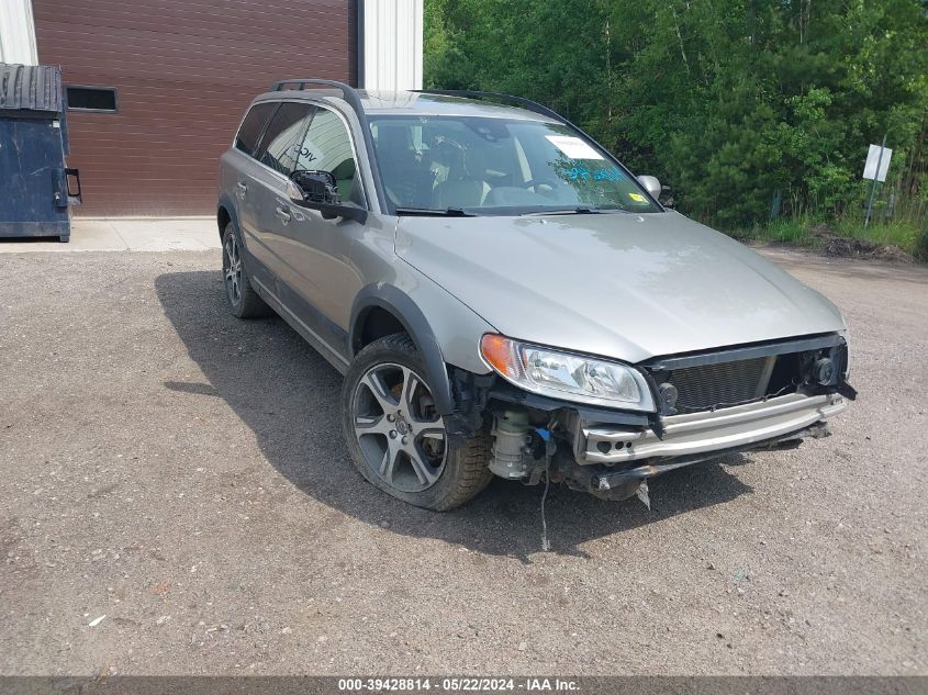 2015 VOLVO XC70 T6