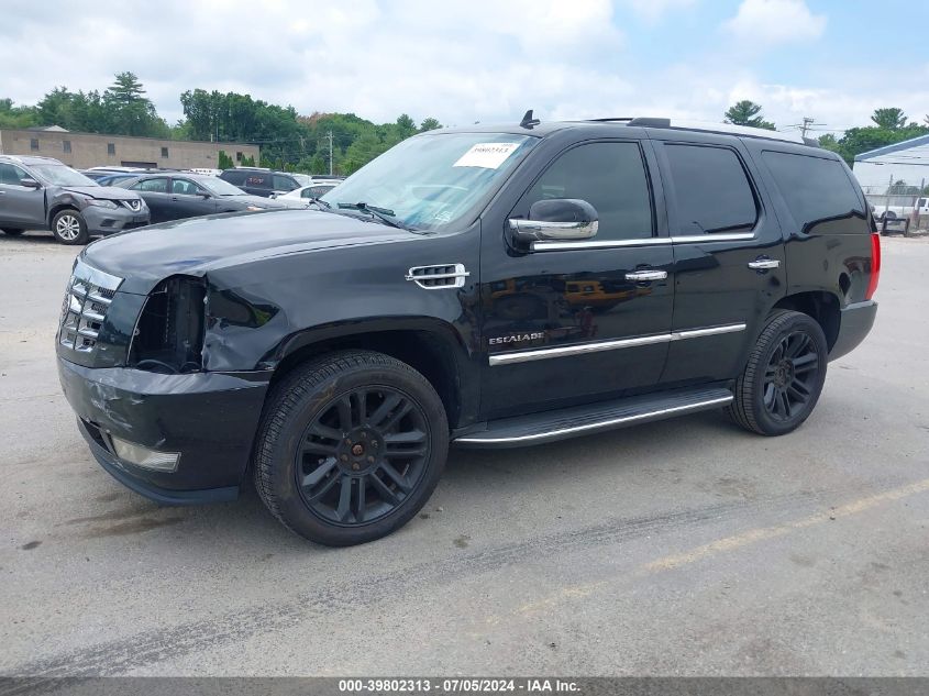 2012 CADILLAC ESCALADE LUXURY