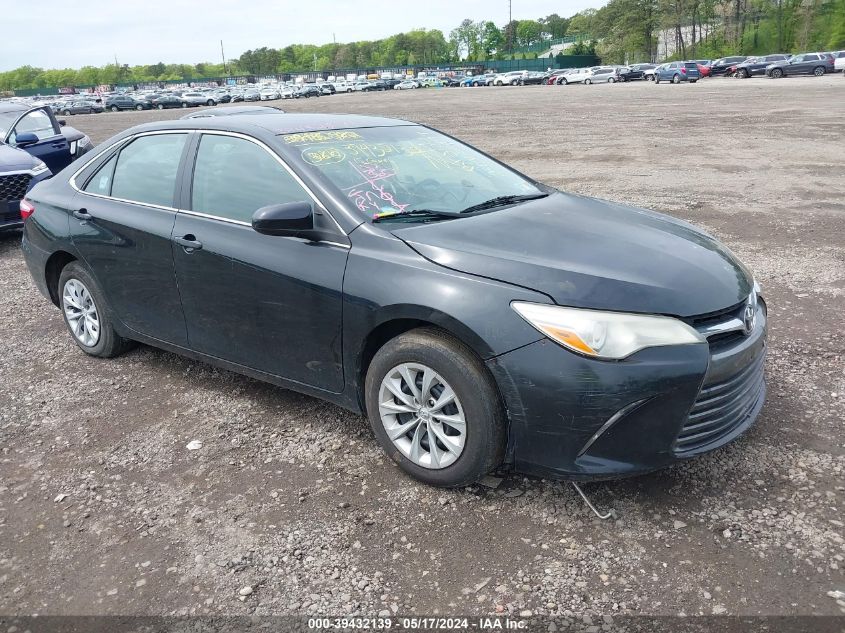 2015 TOYOTA CAMRY LE