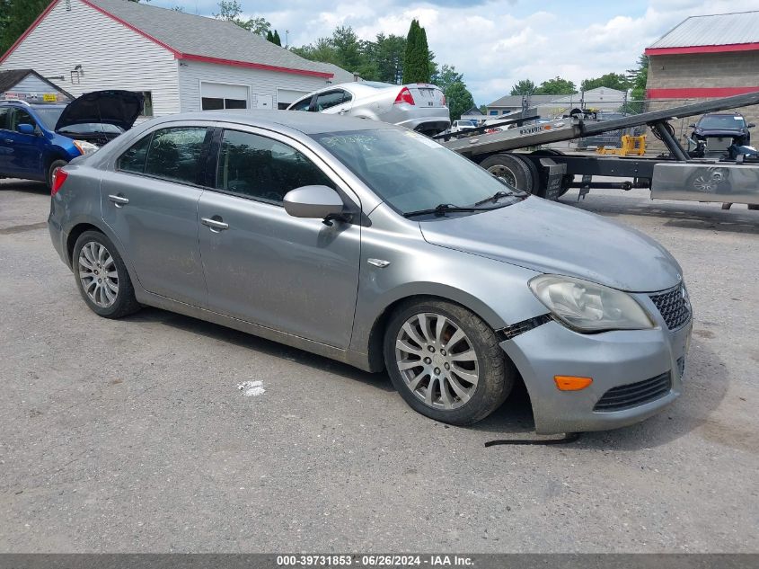 2010 SUZUKI KIZASHI SE