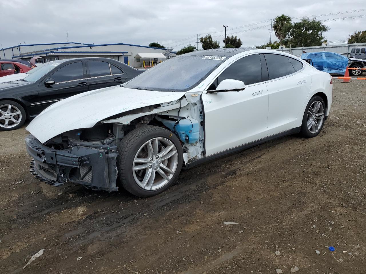 2015 TESLA MODEL S