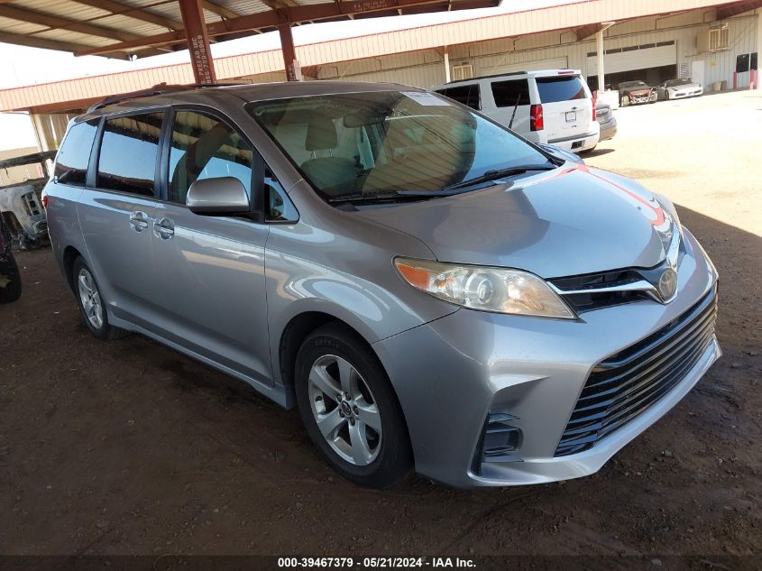 2018 TOYOTA SIENNA LE 8 PASSENGER