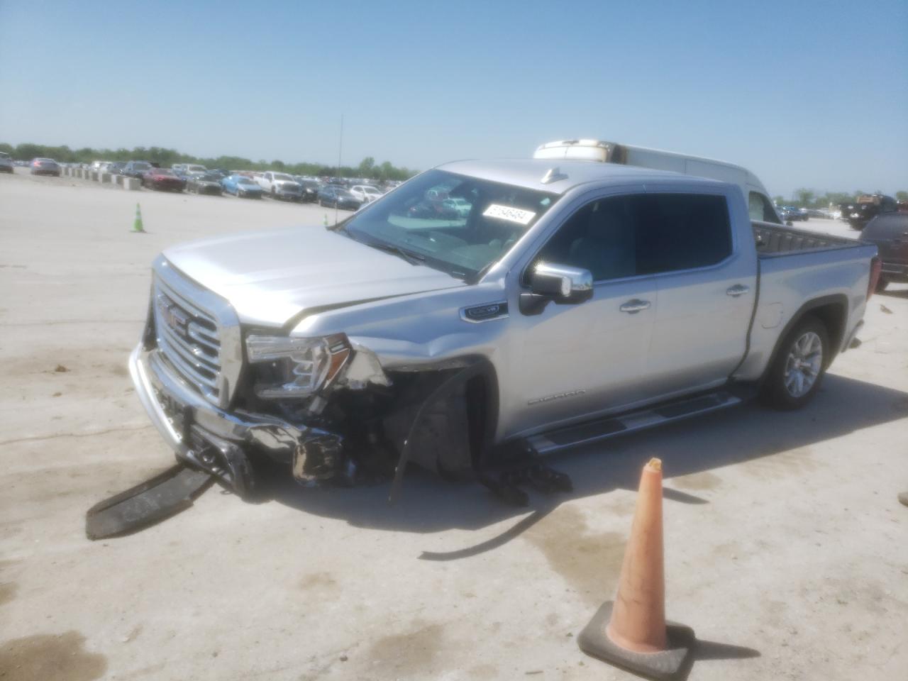 2021 GMC SIERRA K1500 SLT