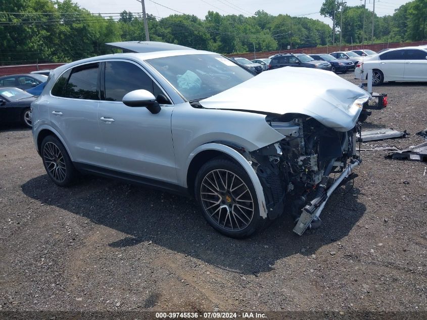 2019 PORSCHE CAYENNE