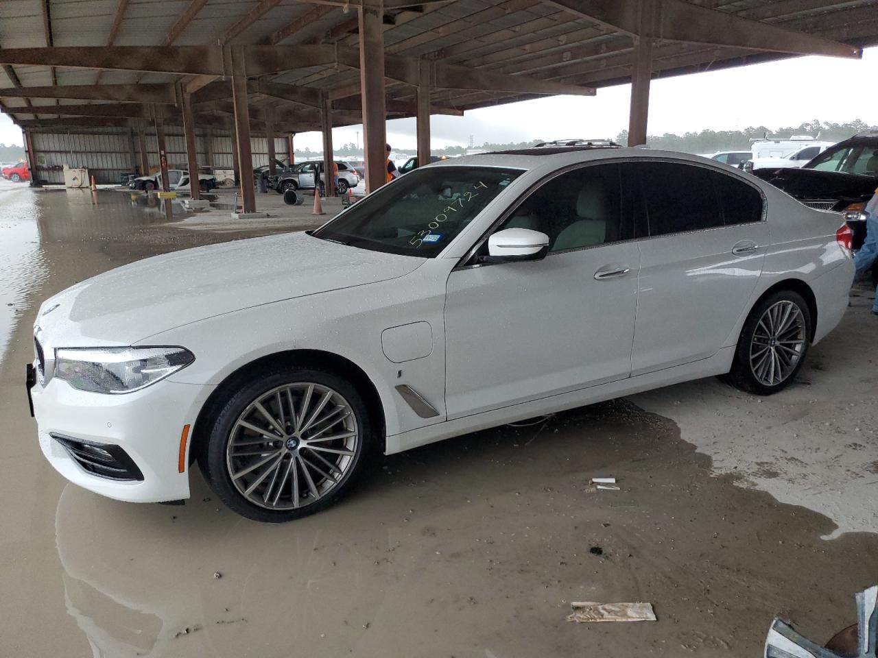 2018 BMW 530E