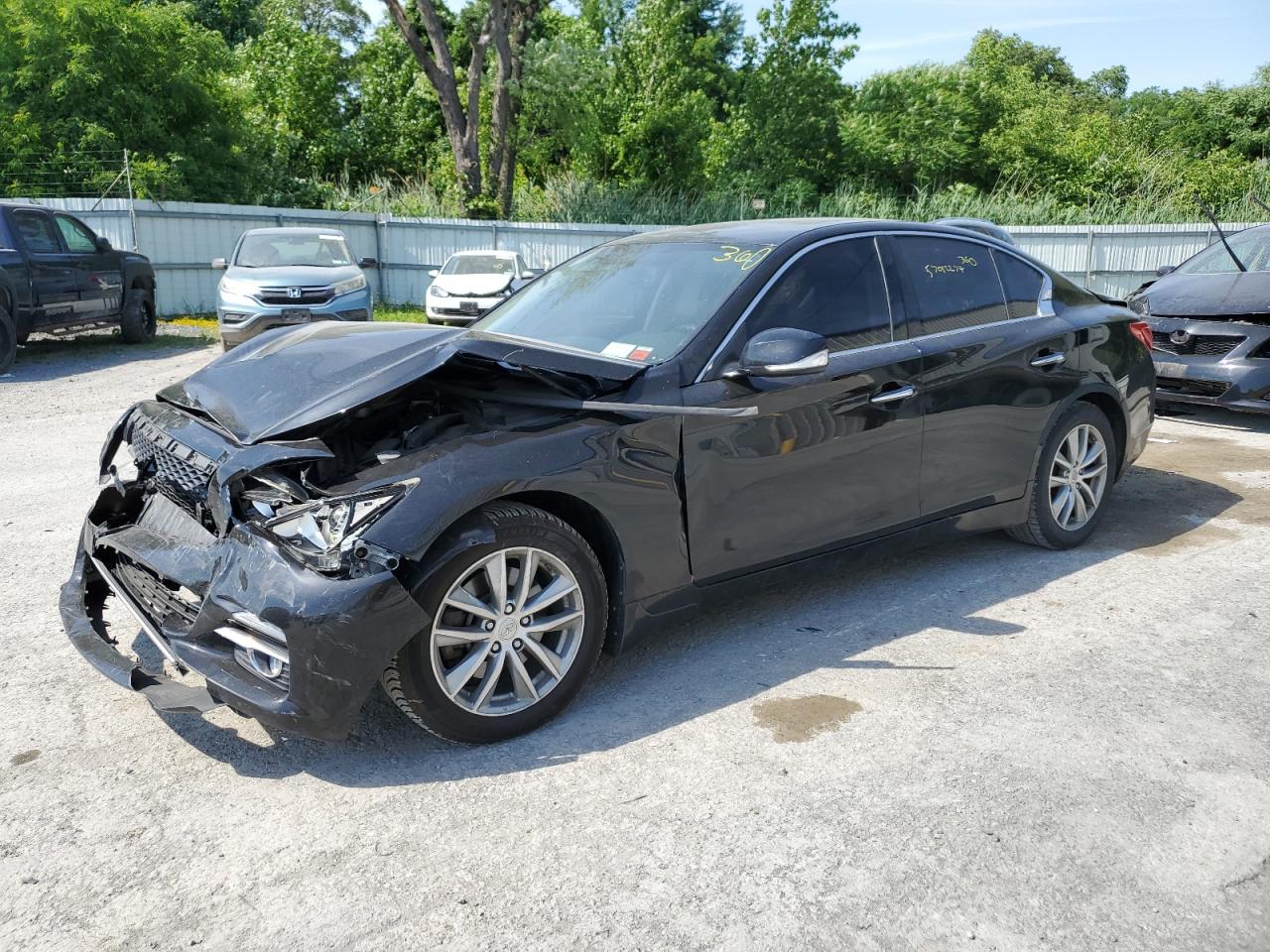 2015 INFINITI Q50 BASE