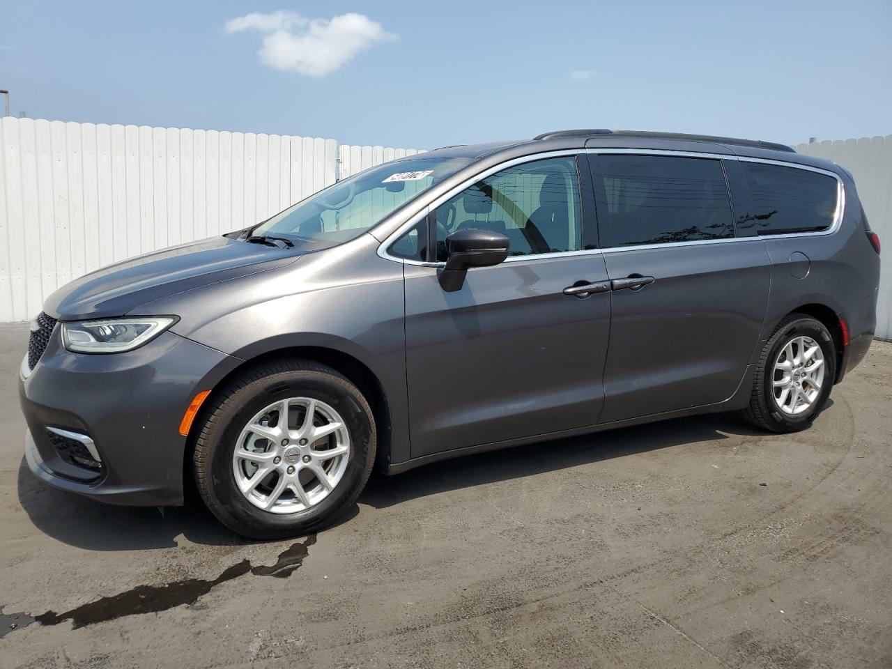 2022 CHRYSLER PACIFICA TOURING L