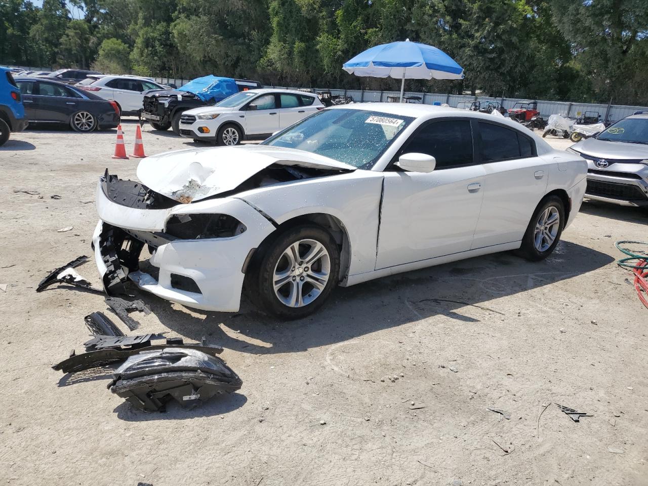 2015 DODGE CHARGER SE