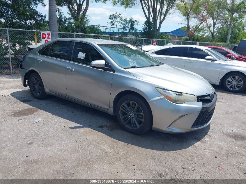 2015 TOYOTA CAMRY SE