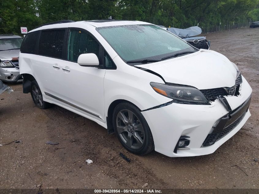 2020 TOYOTA SIENNA SE PREMIUM