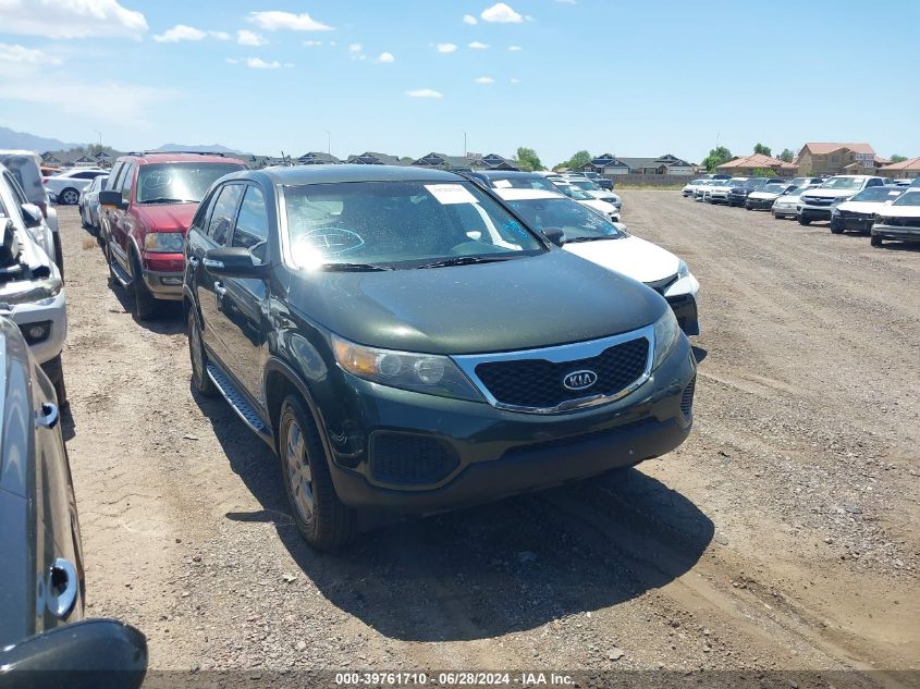 2013 KIA SORENTO LX