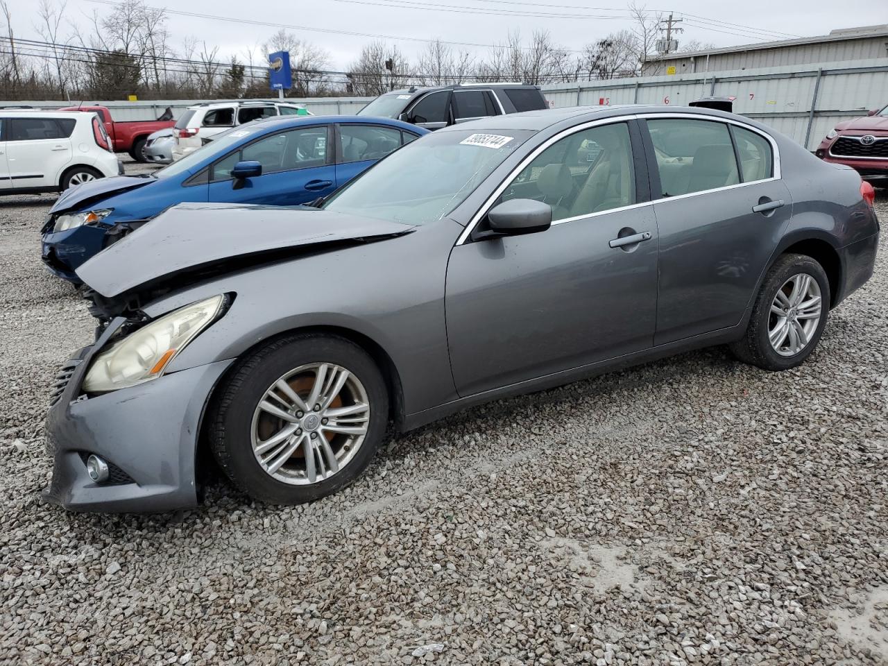 2012 INFINITI G37