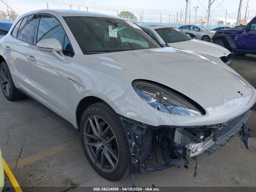 2022 PORSCHE MACAN